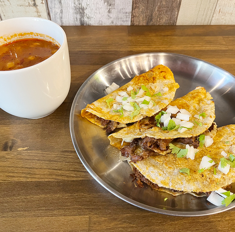 まさにメキシコの味 本格派タコス 店主が心を奪われた本場メキシコタコスの美味しさを皆様へ