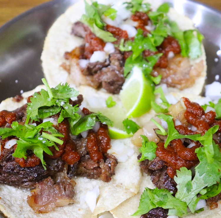 まさにメキシコの味 本格派タコス 店主が心を奪われた本場メキシコタコスの美味しさを皆様へ